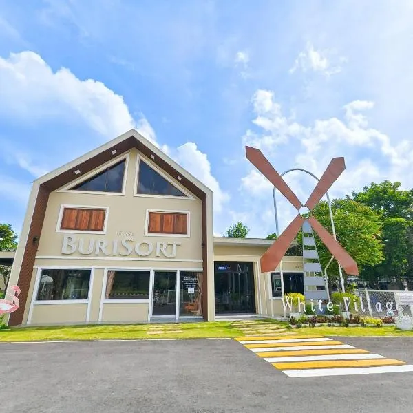 บุรีสอร์ต บุรีรัมย์ Burisort Burirum, hotel in Buriram