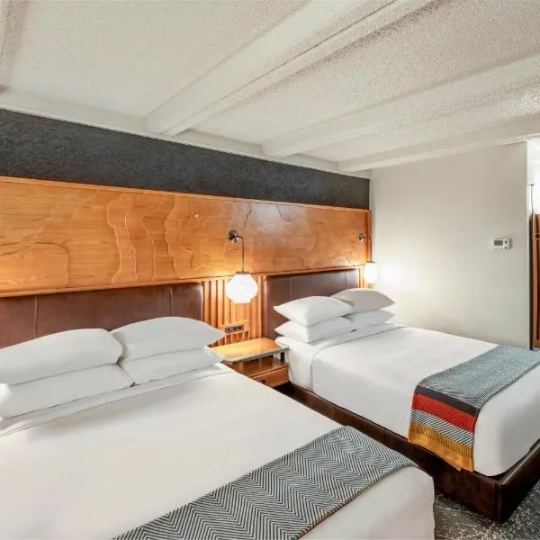 The Wildbirch Hotel - JdV by Hyatt, hotell i Anchorage