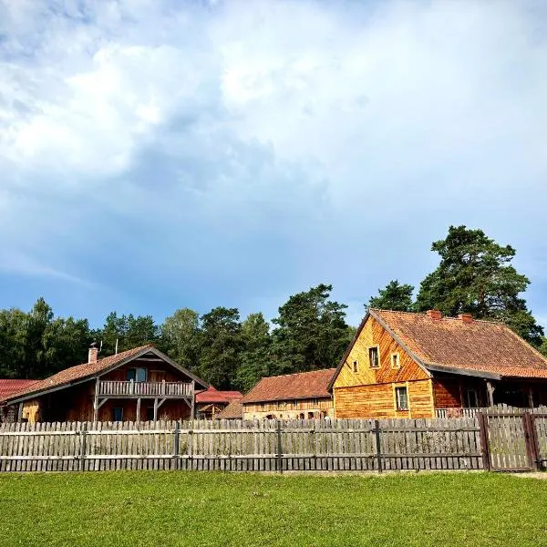 Farma Puchałowo, hotell i Puchałowo