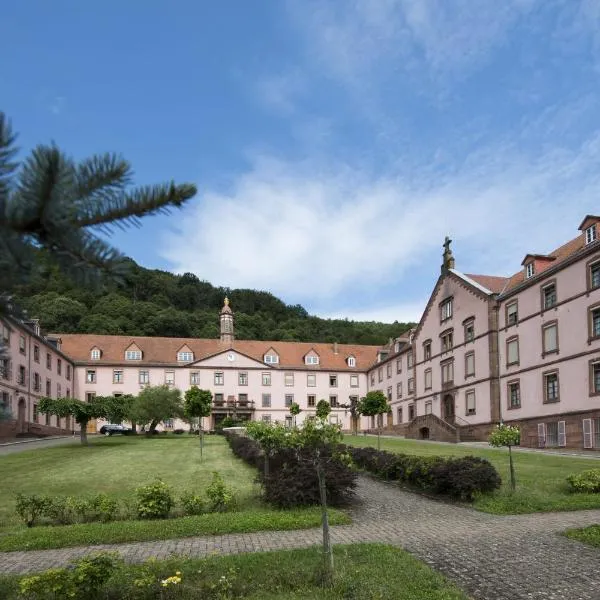Hôtellerie du Couvent Oberbronn, hótel í Oberbronn