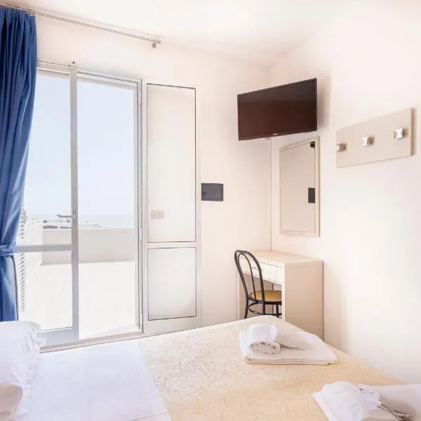 Hotel Dell'Angelo，位于里米尼的酒店