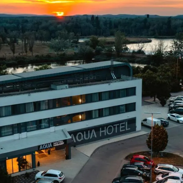 Aqua Hotel, hotel v destinaci Kecskemét