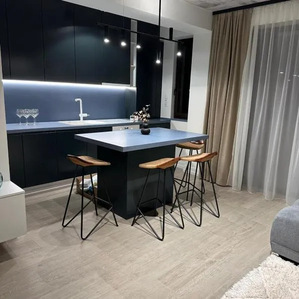 Luxury Blue Apartment, hotel v destinaci Satu Mare