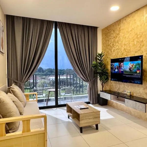 The Podium-3R2B-Free 2 Parking-12 Pax-D335, hotel v destinaci Kučing