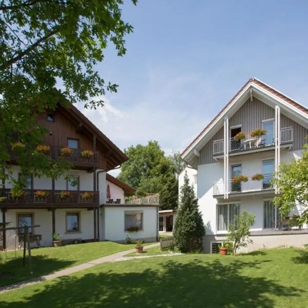 Gästehaus Huber, hotel v destinaci Immenstaad am Bodensee