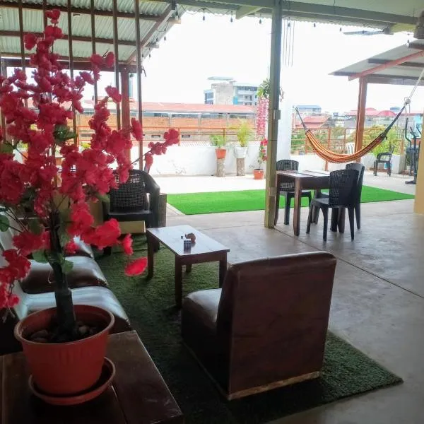 Heliconia's Inn, hotel in Puerto Maldonado