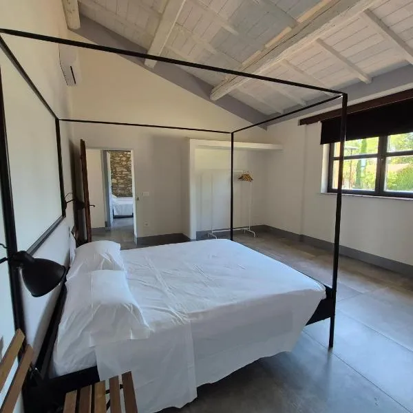 I Granai - Agriturismo Bella Valle, hotel en Mazzanta