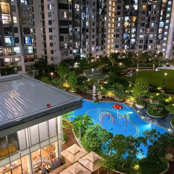 Căn hộ 2PN 2WC đầy đủ tiện nghi tại Emerald Celadon Tân Phú, hotel v Ho Či Minově městě