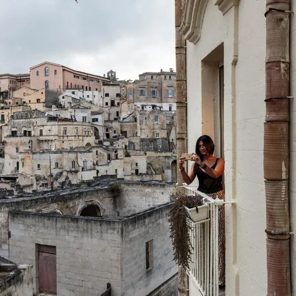 Alla dimora di Chiara Suite and Rooms, hotel in Matera