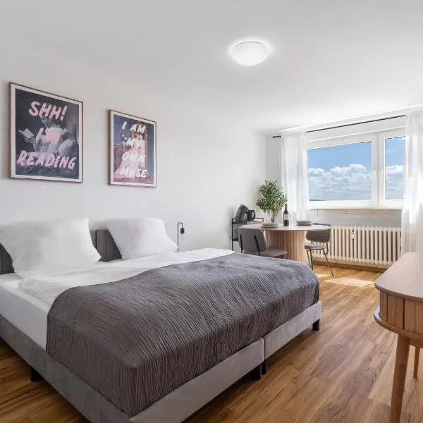 Über den Dächern der Stadt - nähe ZKM, hotel in Karlsruhe