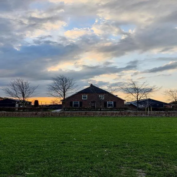 Spacious farmhouse in Silvolde with garden, Hotel in Silvolde