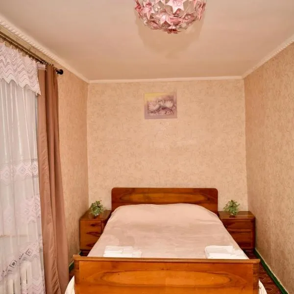 2-к квартира в центрі, ТЦ Київ, hotel a Sumy