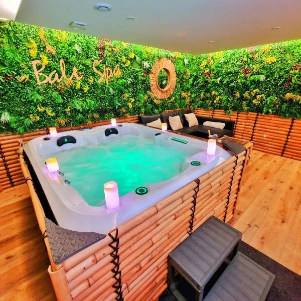 BALI SPA-4 Pers-Jacuzzi-Parking-Jardin-Clim-Colmar, hotel v destinaci Muntzenheim