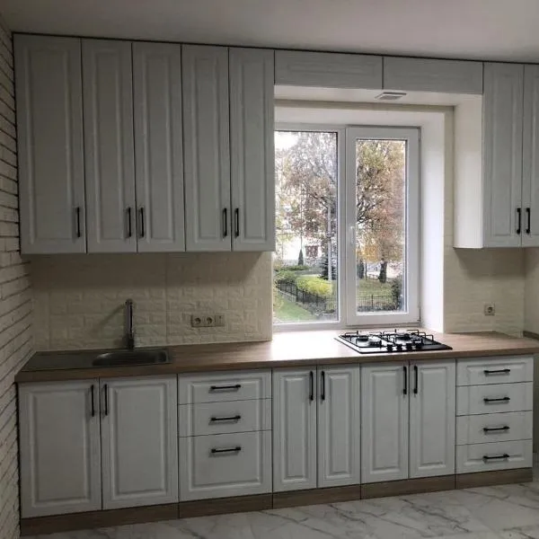 Квартира біля парку Софіївка, hotel v destinaci Umaň