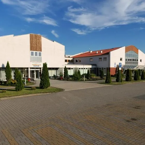 Gminny Ośrodek Sportu i Rekreacji w Zakrzowie, khách sạn ở Zakrzów