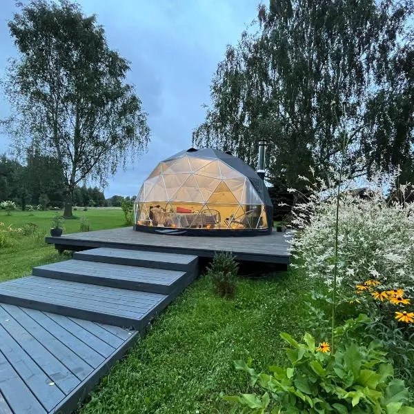 CEPĻI Glempings, hotel sa Dunte