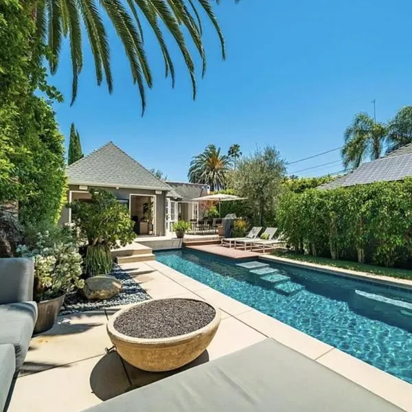 Prime Oasis Villa with pool, hotel in Los Angeles