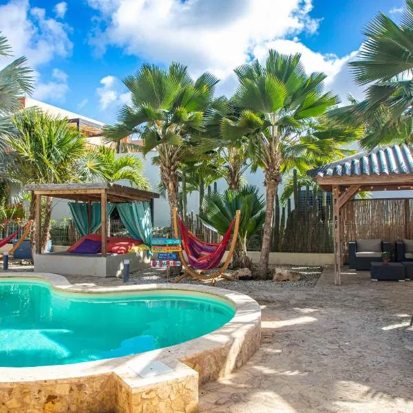 All Seasons by Boutique Bonaire Unique Resorts, hotel sa Kralendijk