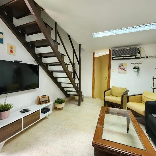 La Guardia on the boulevard, Hotel in Tel Aviv