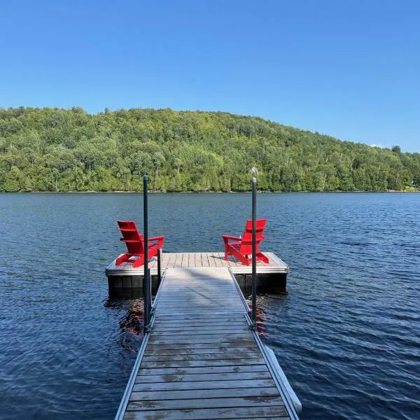 3bdrs Lakefront Chalet Peaceful Retreat, hotel en Mont-Laurier