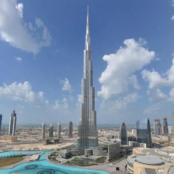 Holistay Luxury Homes - Burj khalifa view - Direct Access Dubai Mall，位于迪拜的酒店