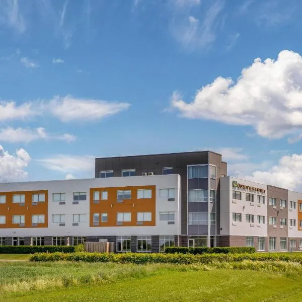 Quality Inn & Suites, hotel in Mont-Joli