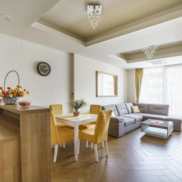 Cozy City Center Studio, hotel in Babalonija