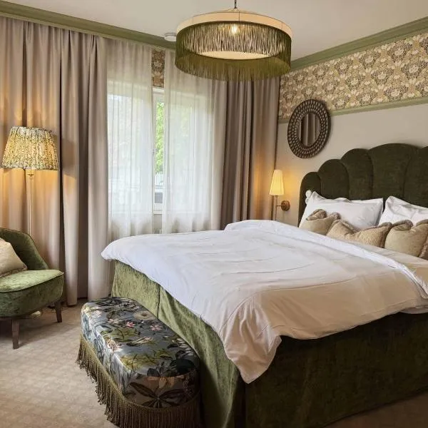 Karstorp Säteri – Hotell och Konferens, hotel in Skövde