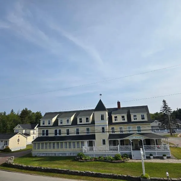 Hotel Pemaquid, hotel in Bristol