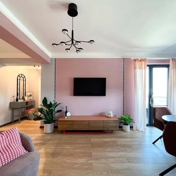 Park Apartments, hotel a Focşani