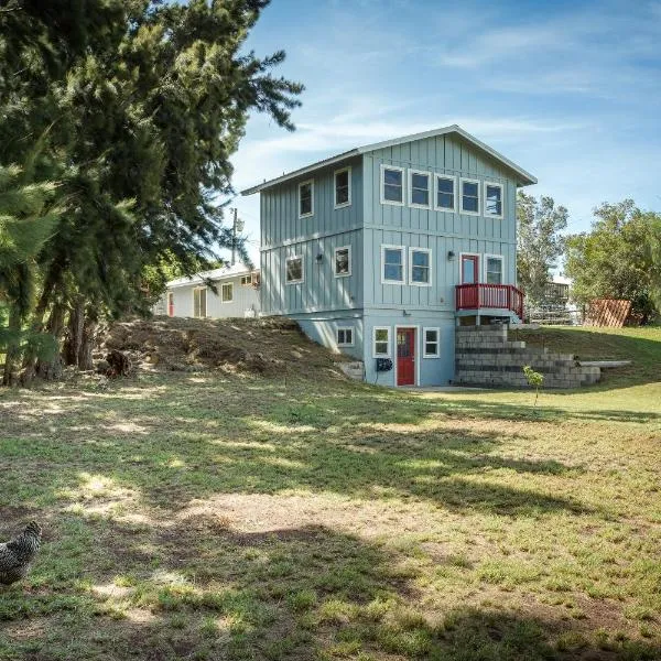 Sunset Orchard- Sunny Side of Waimea, Close to Beaches!, hotel di Waimea