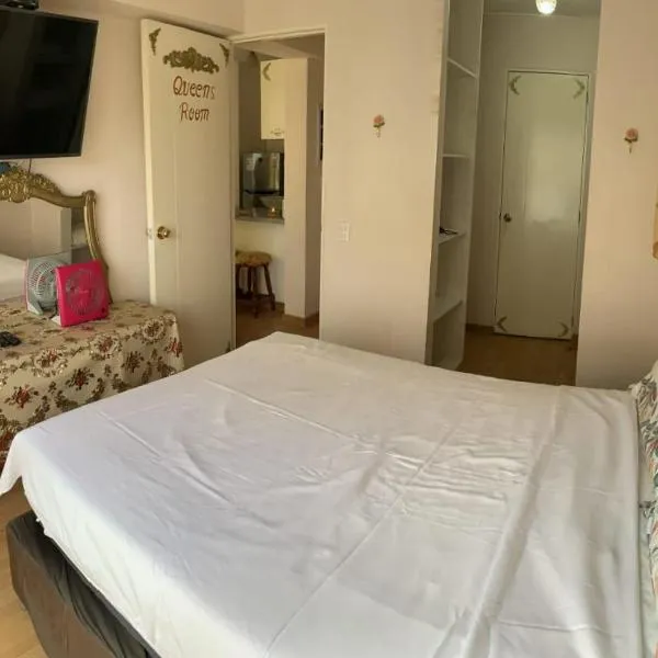 Versalles Apartment, מלון בלימה