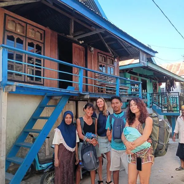 Bajo Komodo Homestay, hotel in Komodo