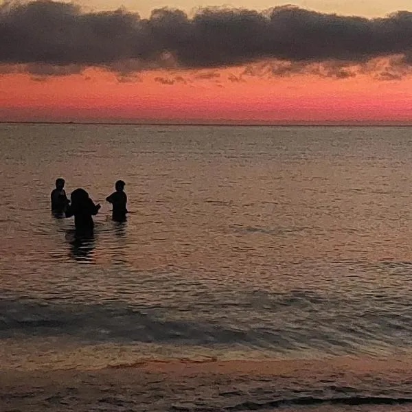 Location saisonnière entre mer, forêt et calme, hotel em Raʼs al Jabal