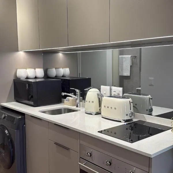 One Rosebank apartments, hotel in Johannesburg