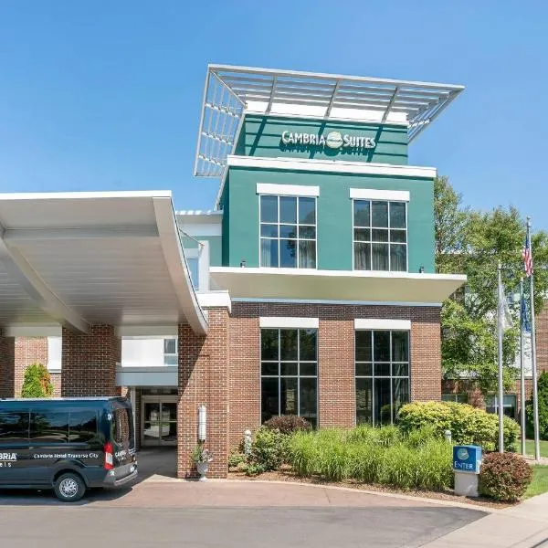 Cambria Hotel Traverse City, hotelli kohteessa Traverse City