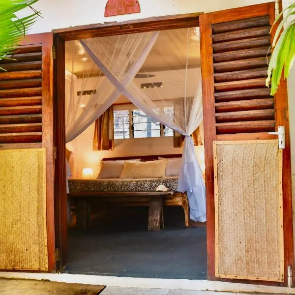 Salty's Kitesurf Village: Kilifi şehrinde bir otel