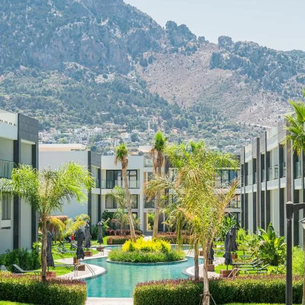 Palmera Resort Wellness & SPA,位于凯里尼亚的酒店