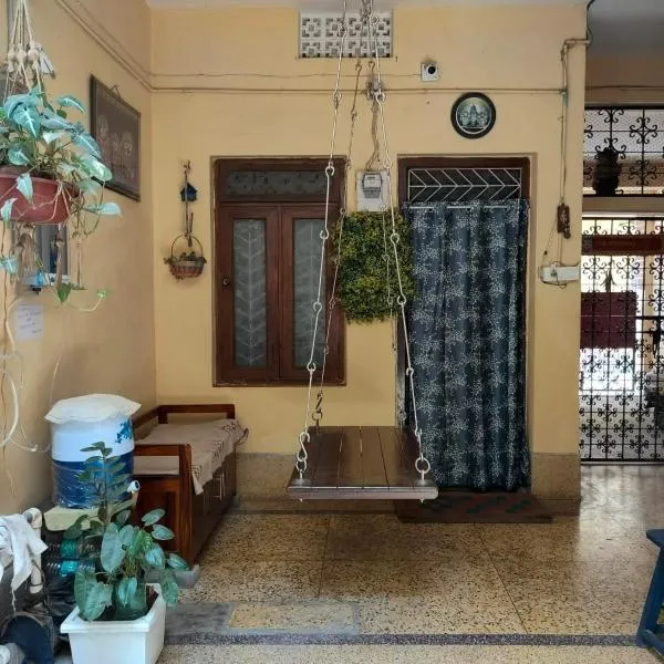 Divine view - 1 bhk AC - Swarna Bhavan – hotel w mieście Puri