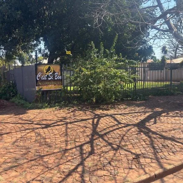 C'est Si Bon Accommodation at 73 Geyser, Mokopane, hotel a Mokopane