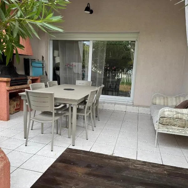 Mini villa Corse du sud Residence U Re D Alzetu, hotel a Lecci
