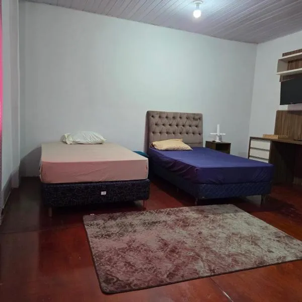 Loft San Isidro, ξενοδοχείο στη Σιουδάδ Ντελ Έστε
