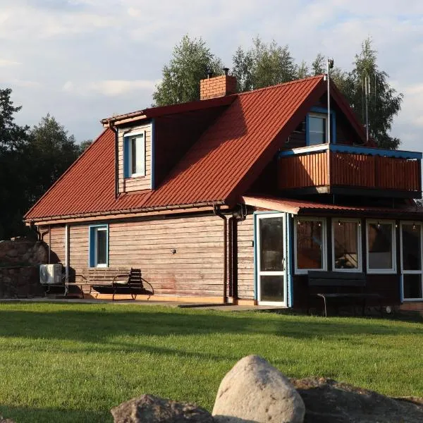 Jelena Domek, hotel en Hołny Mejera