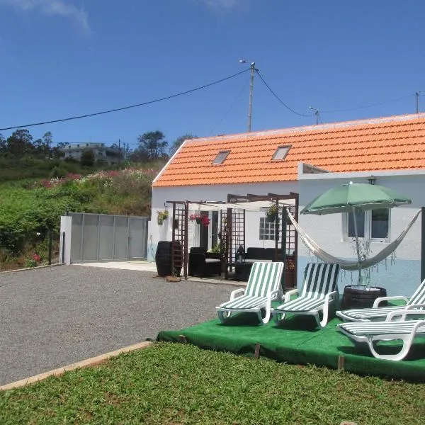 Casa Formiga, Hotel in Fajã da Ovelha