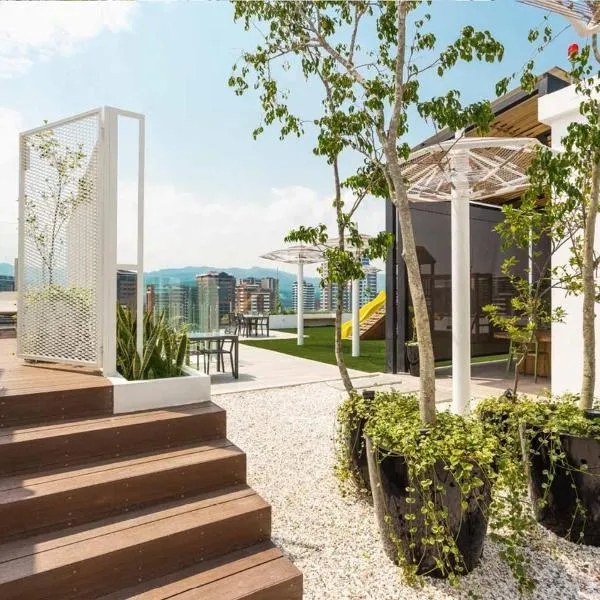 Bright Spot & Prime Location, hotel in Estación Pamplona