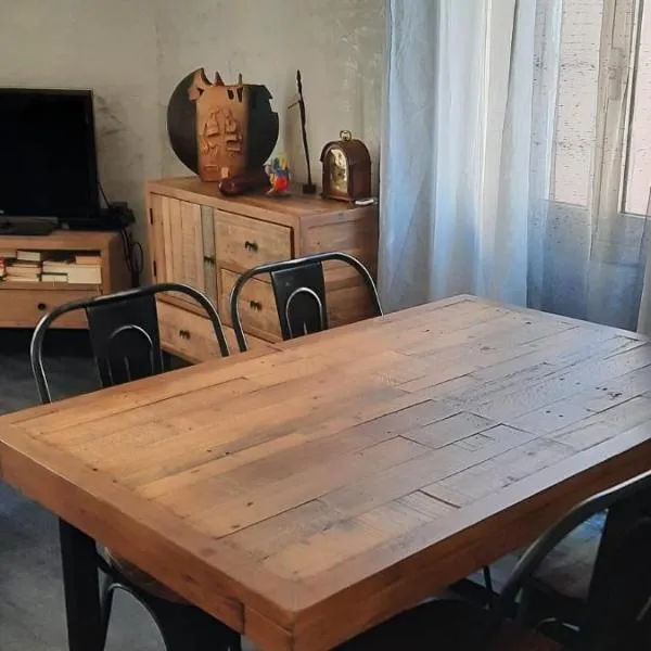 Eden Riviera โรงแรมในโบโซเลย