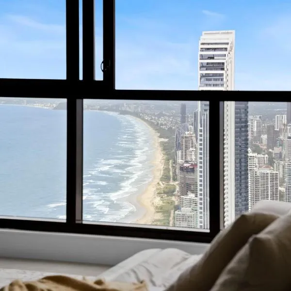 Sky-High Sanctuary Ocean Views - Pet Friendly, hotel in Gold Coast