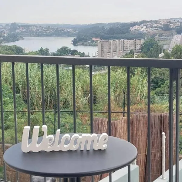 RIVER VIEW TMB oporto station house, Hotel in Porto