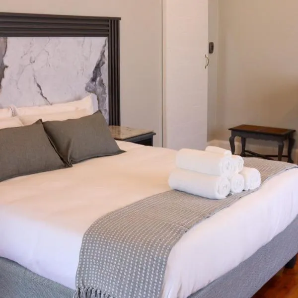 The Essenwood Collection, hotel in Durban