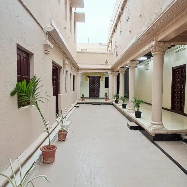 The Imperial Regency, khách sạn ở Porbandar